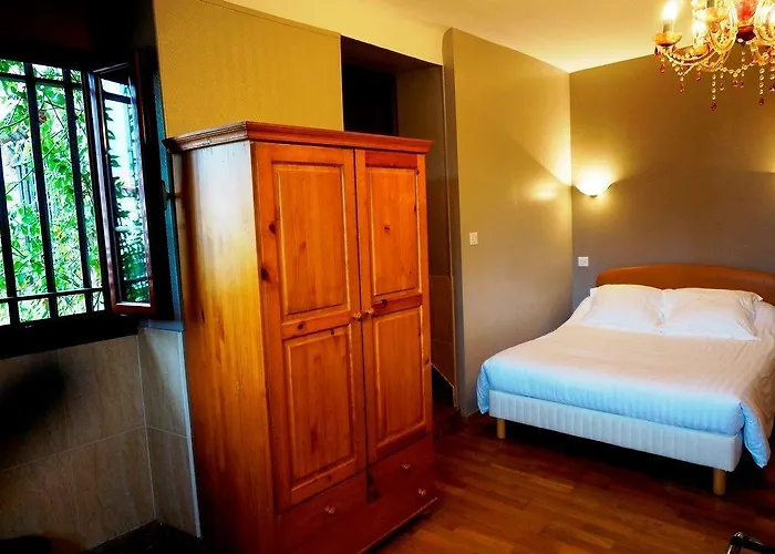 Bellevue Hotel 2*