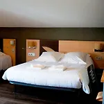 Bellevue فندق أُنْداي